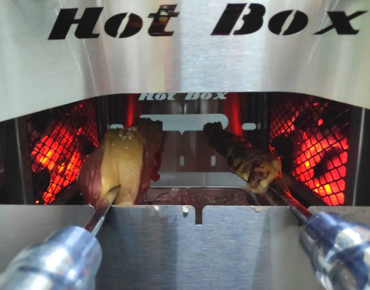 CHURRASQUEIRA A CARVÃO ECOLÓGICA E SEM FUMAÇA